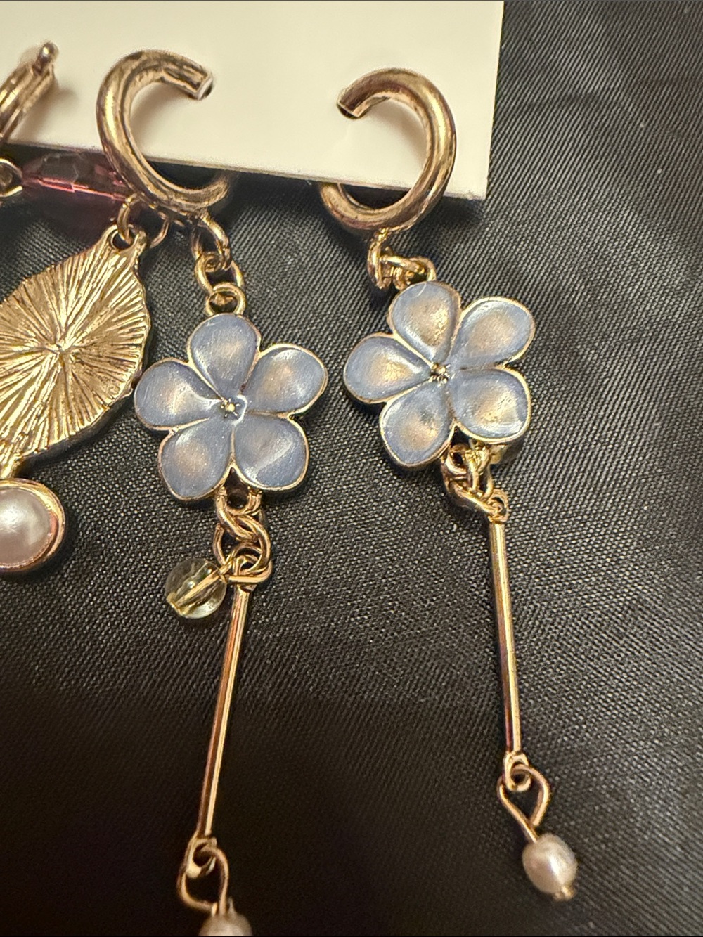 Free People Pink Pearl Bow & Mixed Charms Set - Picture 2 of 8